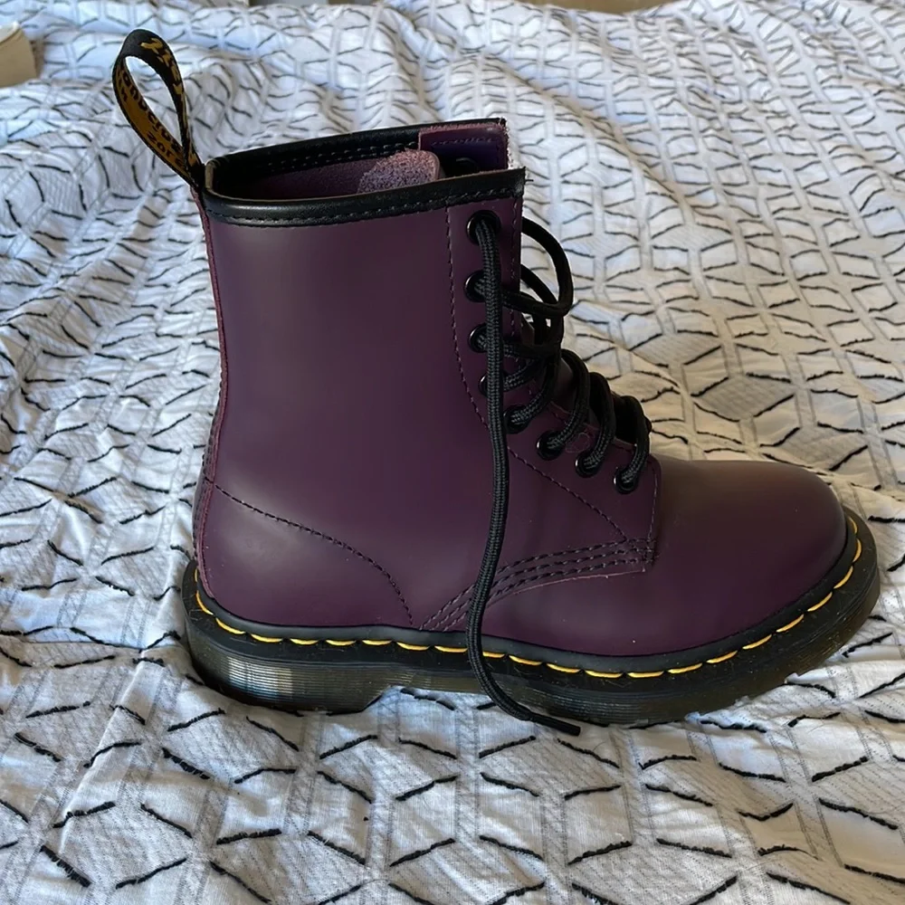 Dr.Martens Airwair shoes - Picture 2 of 2